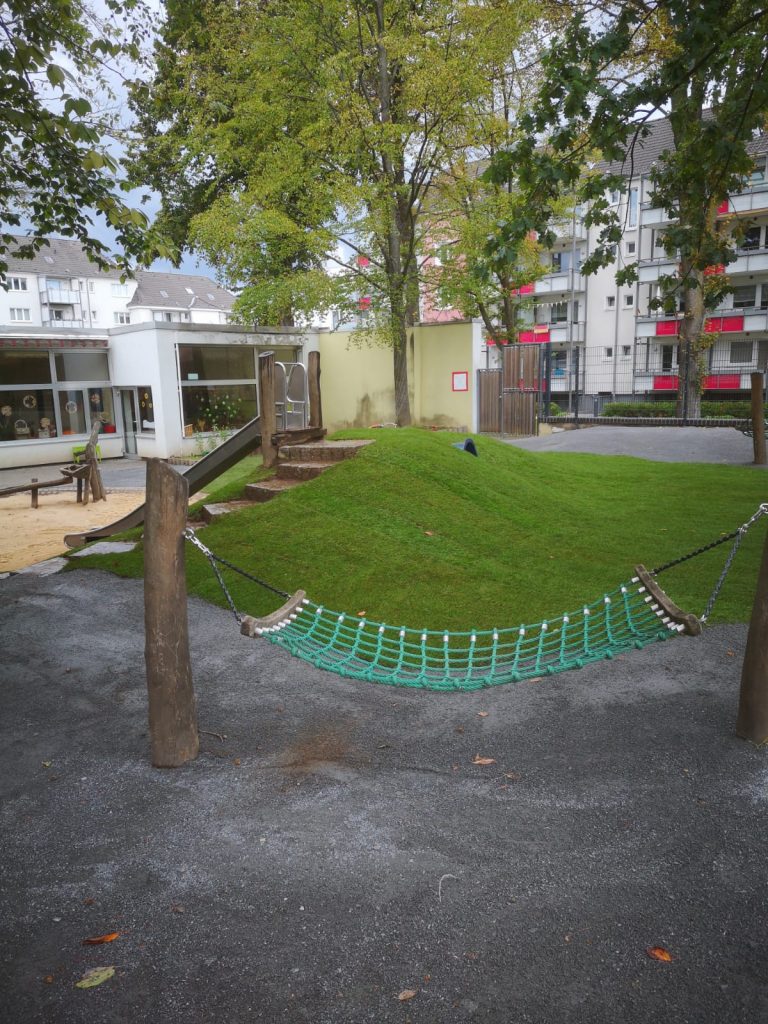 20180924_145201972_iOS